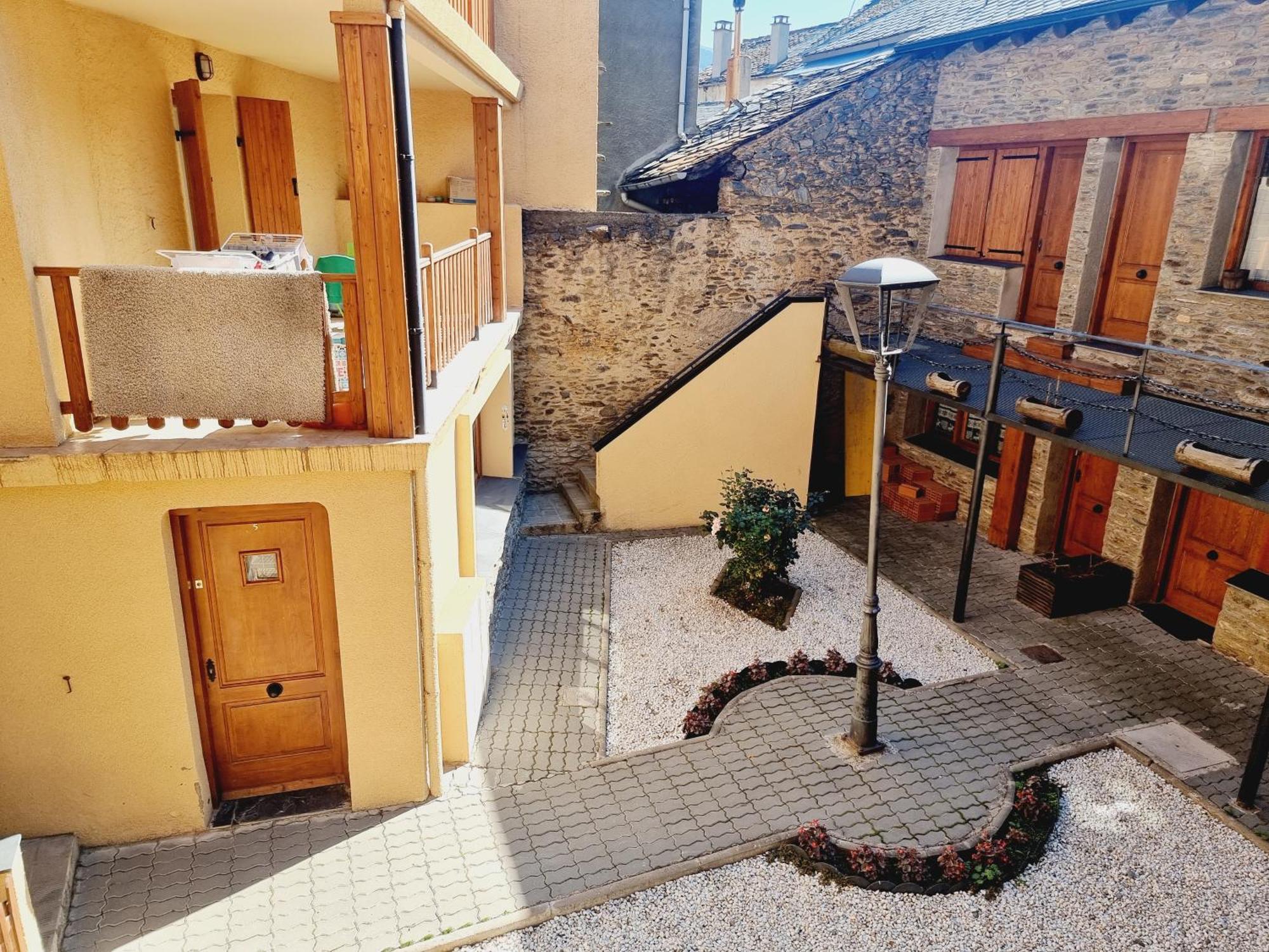 Apartamento Piso Osseja 1 Exterior foto